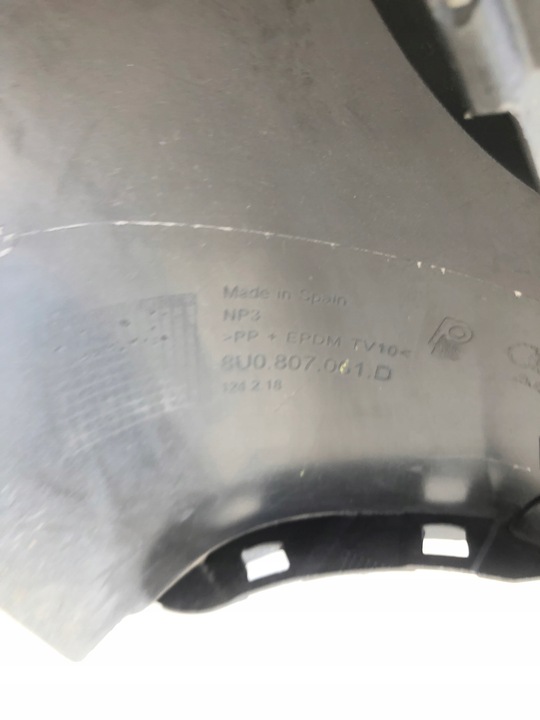 фото №8, Audi q3 рестайлінг спойлер бампера перед 8u0807061d