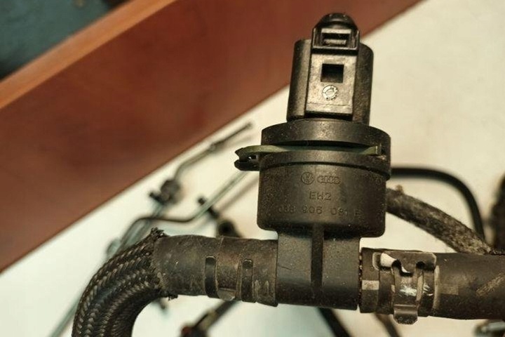 фото №13, Комплект форсунок vw touareg 7la, 7l6, 7l7 059130277ah 3.0l дизель 165kw