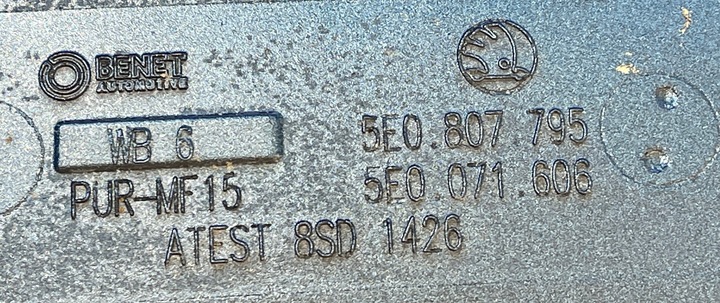 фото №9, Skoda octavia iii 3 спойлер бампера перед 5e0807795