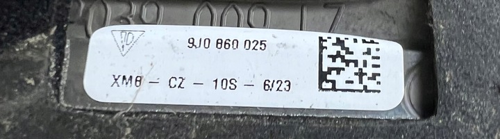 фото №10, Porsche taycan 9j 9j0 рейлінг даховий лівий 9j0860025