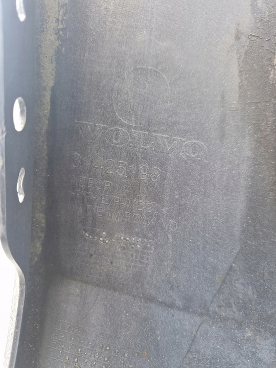 фото №10, Volvo xc60 ii r-design бампер зад