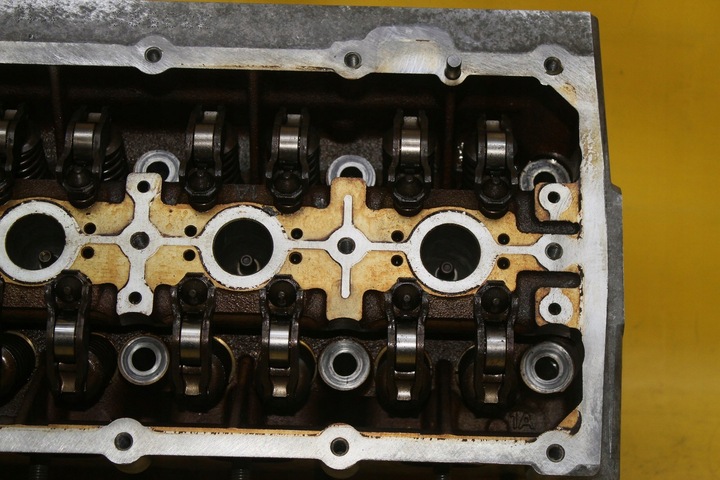 фото №5, Головка audi a3 8p vw golf v touran skoda 1.6 fsi blf 03c103358f