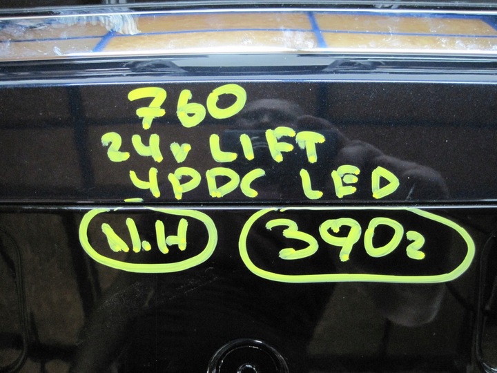 фото №11, Бампер vw touareg 760 24r рестайлинг 4 pdc led перед переднее