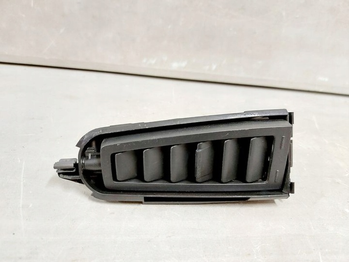 фото №1, Citroen c4 picasso 1 i решітка повітропровід бокова задня зад 9657691577