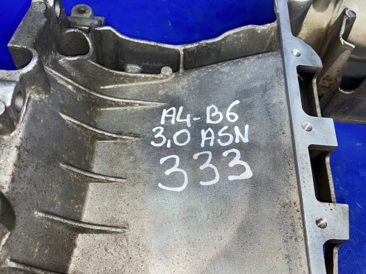 фото №11, Поддон масла масла audi a4 b6 a6 c5 a8 d3 3.0 asn 06c103603g