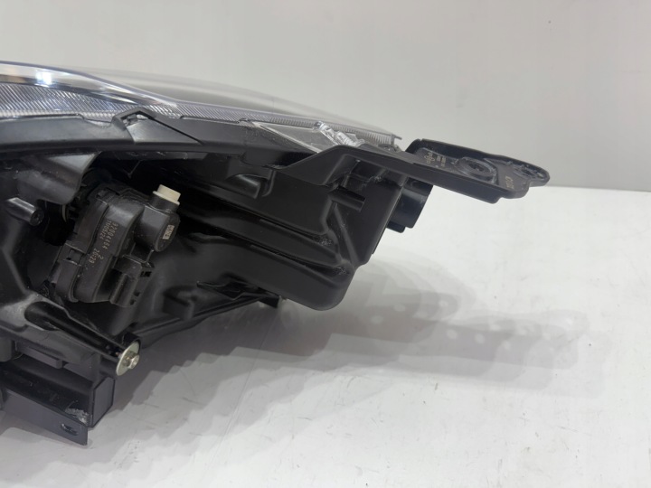 фото №8, Suzuki swift mk9 24- повний led фара права перед передня гарна