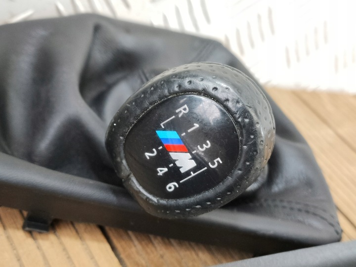 фото №12, Bmw e82 e88 lci кермо + ручка + планки порогові набір м-пакет 7839075