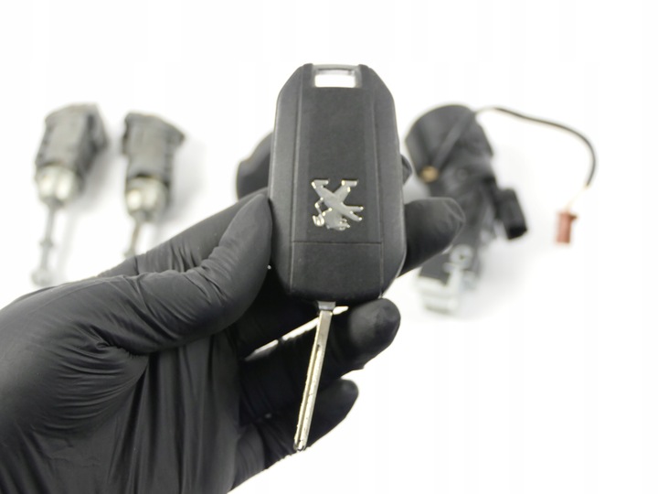 фото №7, Замок запалювання жало ключа ключ вставка замка кришка заливання пального peugeot 308 ii t9