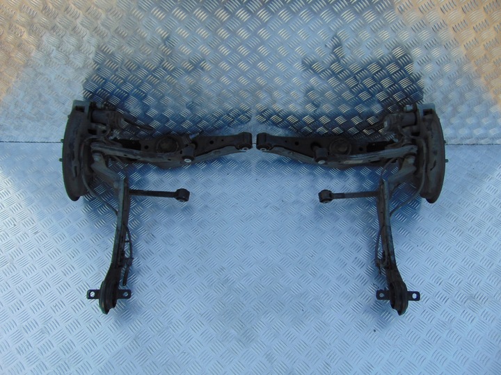 фото №1, Hyundai tucson ii поворотна опора ступиця задня важіль