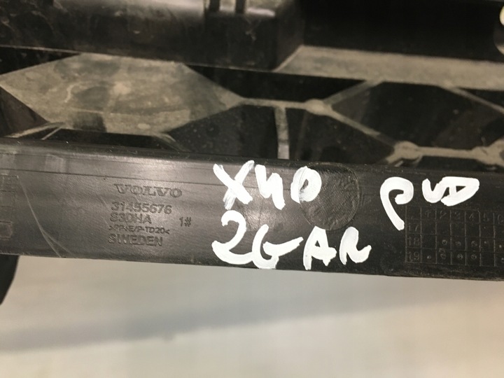 фото №6, Volvo v60 iii 18- ползун усилитель бампера зад