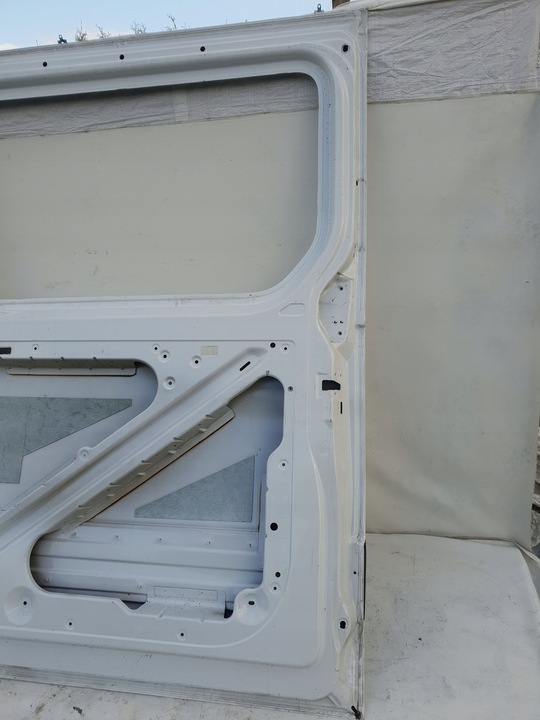 фото №14, Mercedes sprinter w907 w910 18- дверь bok правые зад сдвижные a9107320900