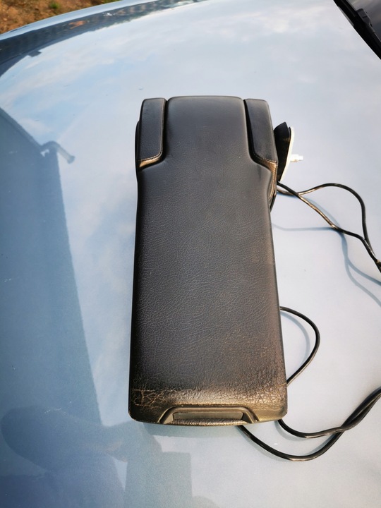 фото №8, Подлокотник ze бардачком сиденья mercedes w124 124 usa кожа чёрный ce