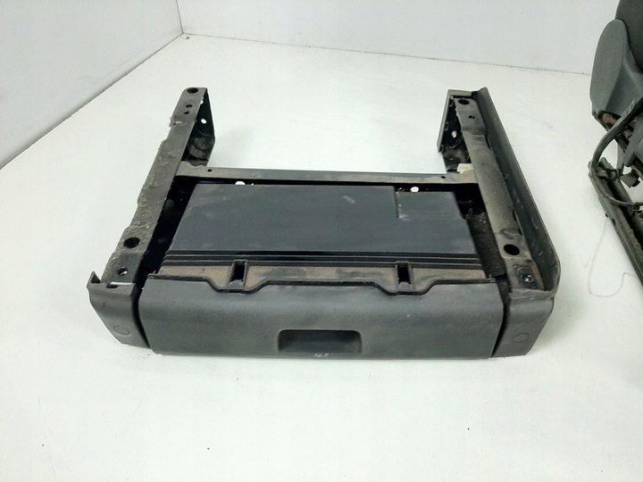 фото №16, Vw touran 1.6fsi 04r сидіння лівий водія 1k4881105ph