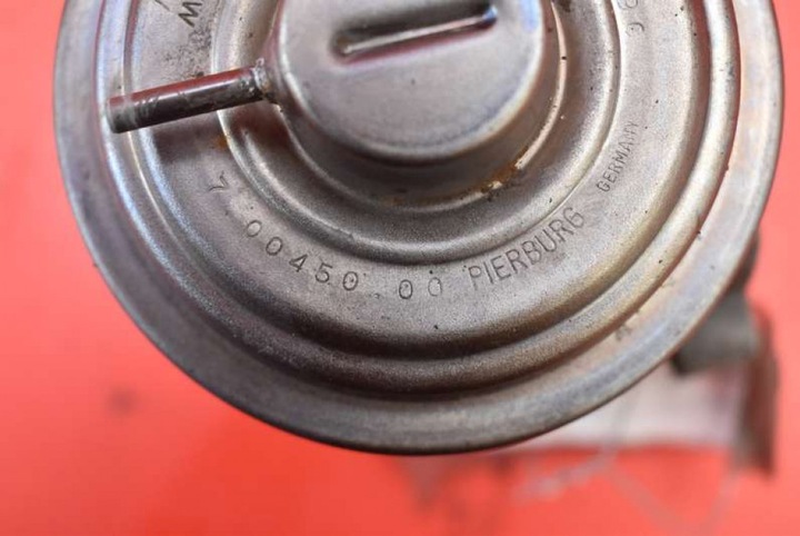 фото №8, Клапан egr 70045000 bmw e90 e91 2.0 d 163 km 04-10