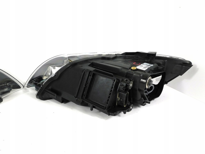 фото №12, Audi q7 4l рестайлинг лампа правая левая ксенон led нет крутильные