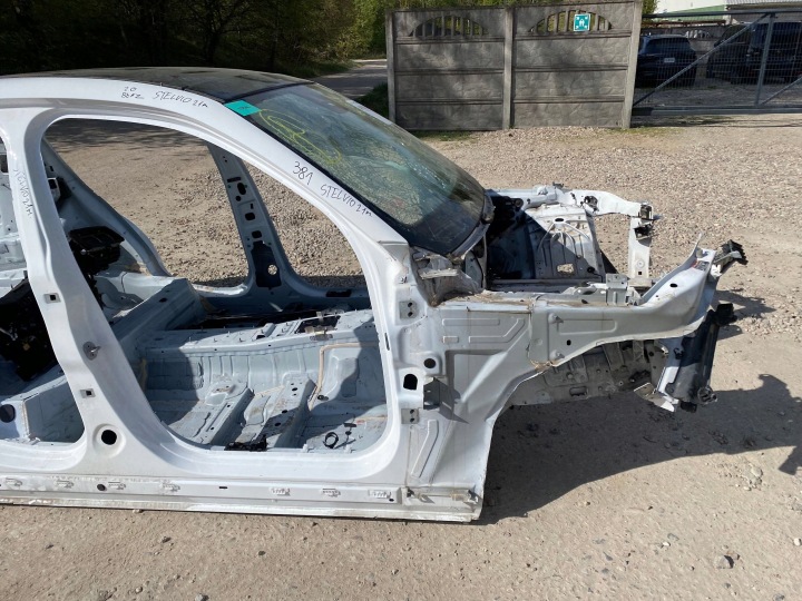 фото №8, 2021 alfa romeo stelvio кузов