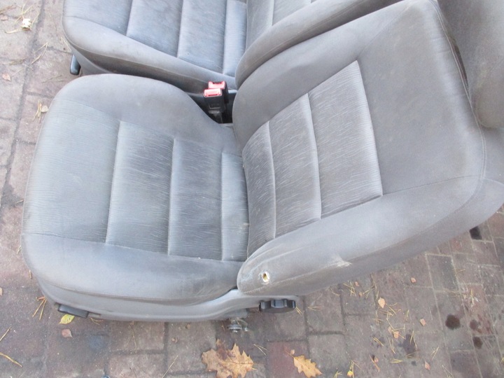 фото №5, Audi a6 c5 сиденье левый повреждённый правый ok серый