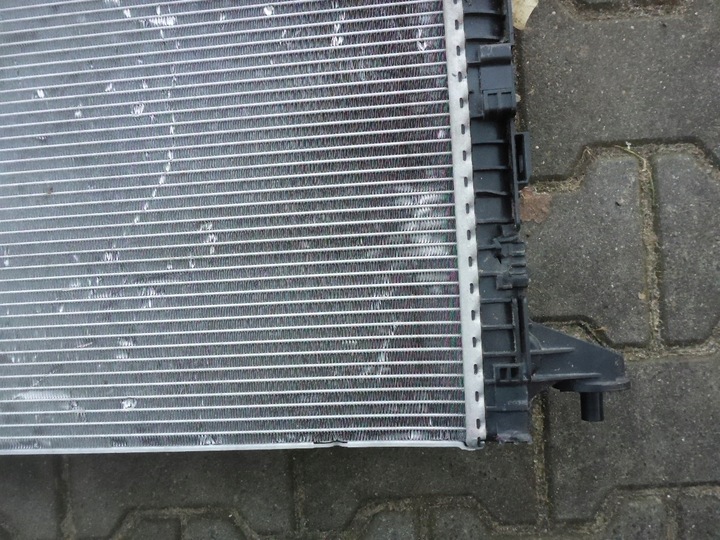фото №9, Audi радиаторов воды 80a121251d оригинал повреждённая