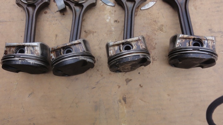 фото №6, Peugeot 1,6 vti 120km 5fs вал коленчатый 53466005 поршень p813
