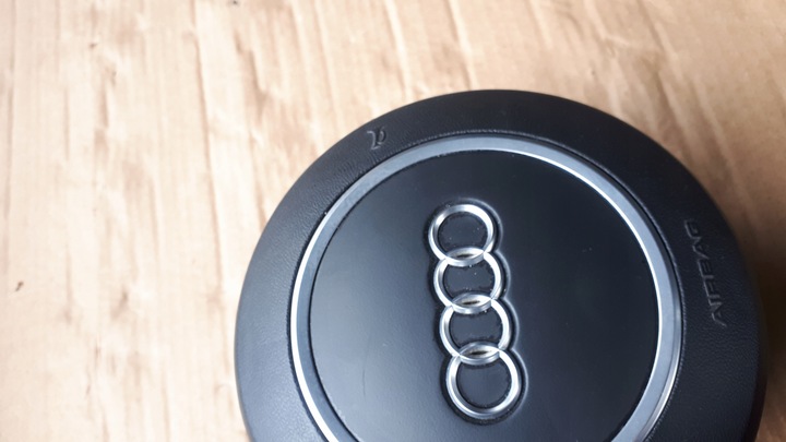 фото №7, A4 b7 rs4 подушка руль sline 4e0880201c