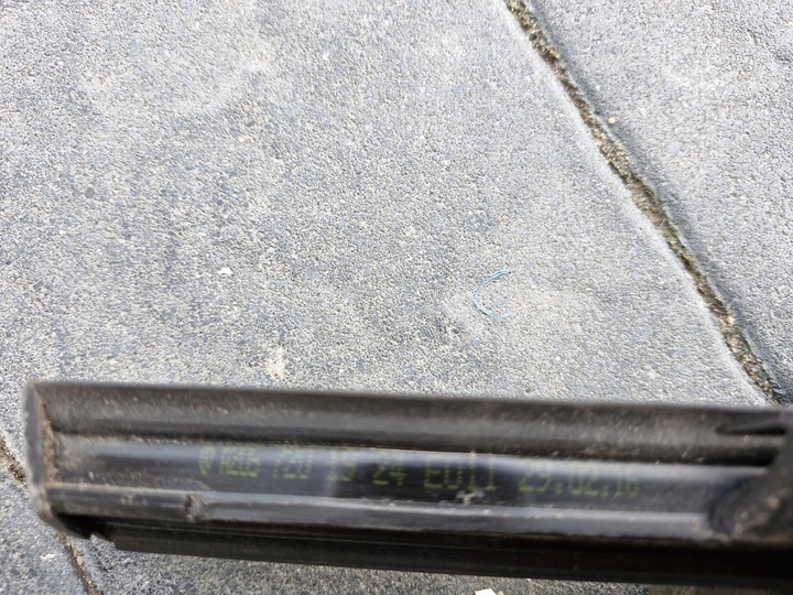 фото №5, Mercedes c-klasa w205 ліва планка накладка перед гарна