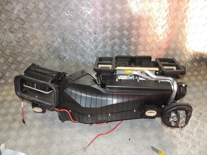 фото №7, Mercedes-benz оригинальный номер a2128305160 отопитель