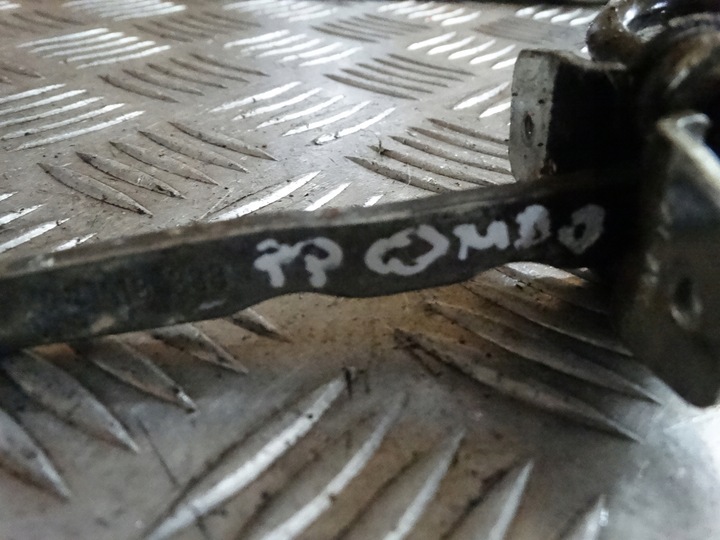 фото №5, Ограничитель дверь opel combo правый перед