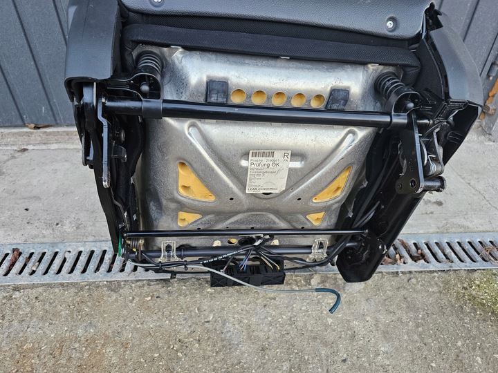 фото №9, Сидіння правий чорний шкіра mercedes clk w209 рестайлінг