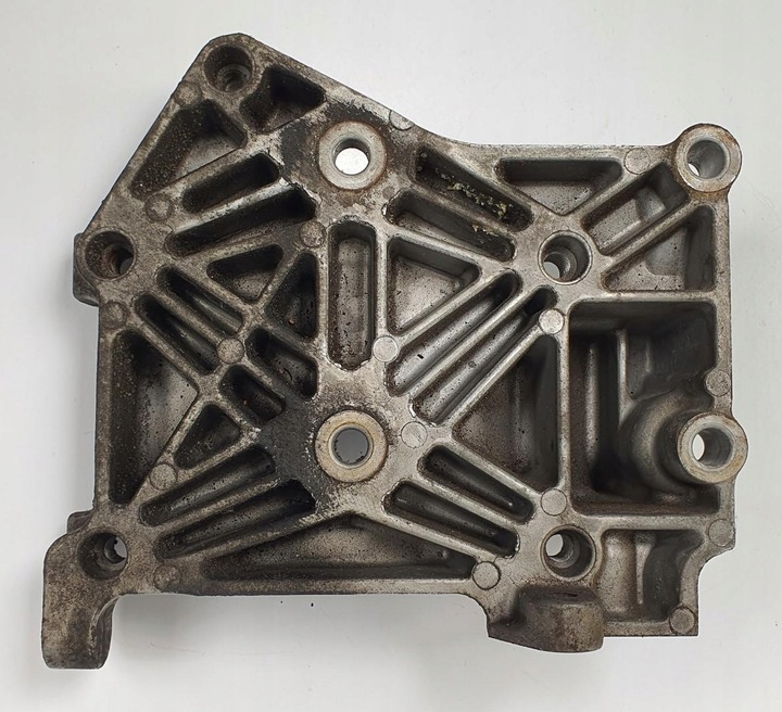 фото №5, Лапи крепление компрессора nissan primera p12 1.8 11910-bm700