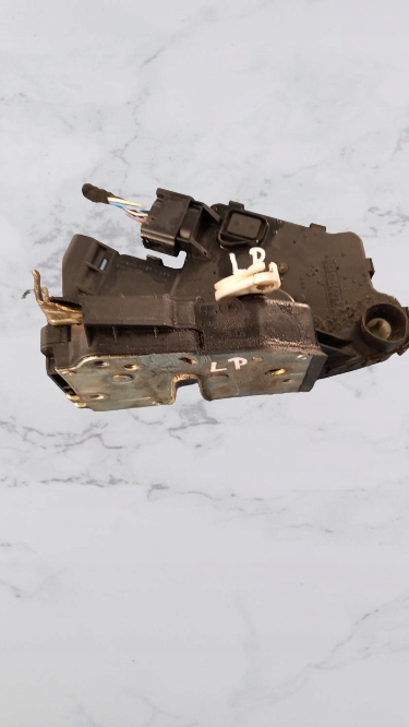 фото №1, Замок дверь перед левый bmw e46 2.0d 02r