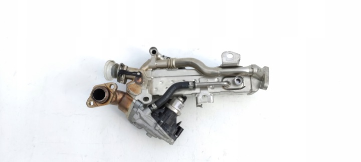 фото №5, Bmw f10 f20 f30 2.0 3.0d радиатор клапан выхлопных газов egr 851369113 bz/eg2