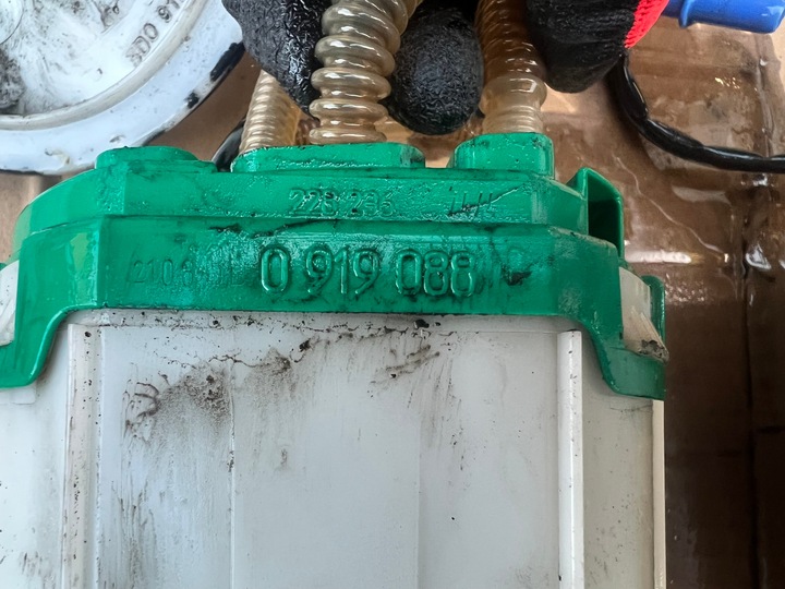 фото №6, Насос топлива audi a8 d3 3.0 tdi asb комплектная