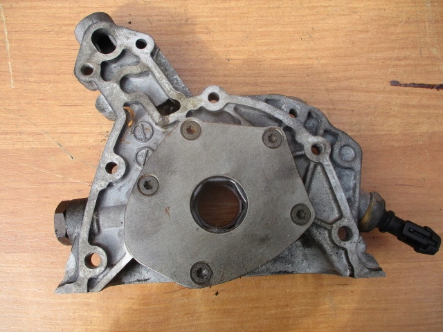фото №10, Opel astra g h tigra vectra b c 1.6 z16xe насос масла 90400091