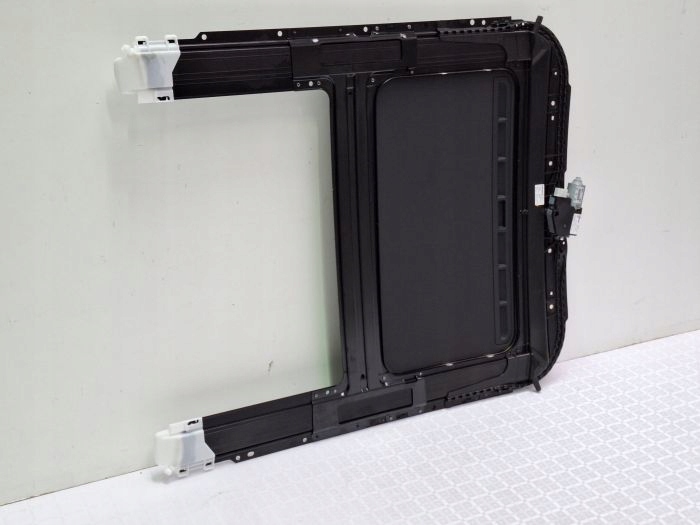 фото №7, Audi a6 4g c7 sedan рестайлинг 2015-2018 люк ролета 4g5877041g