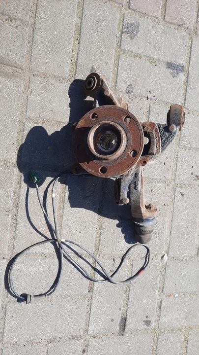 фото №1, Ступиця колеса зад ліва volvo xc90 02-14r