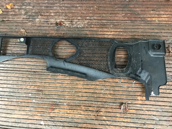 фото №7, Панель під лобовим склом audi a4 b8 a5 8k1819447b європа