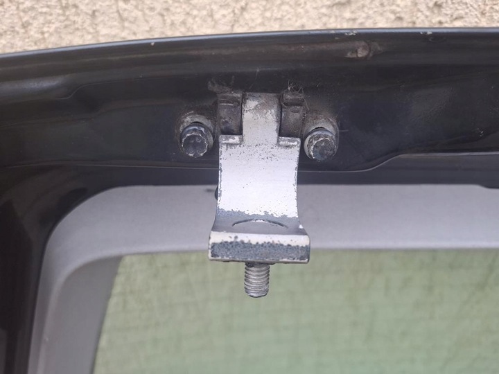 фото №11, Задняя крышка vw golf iv,bora демонтаж комплектная код краски lc7u