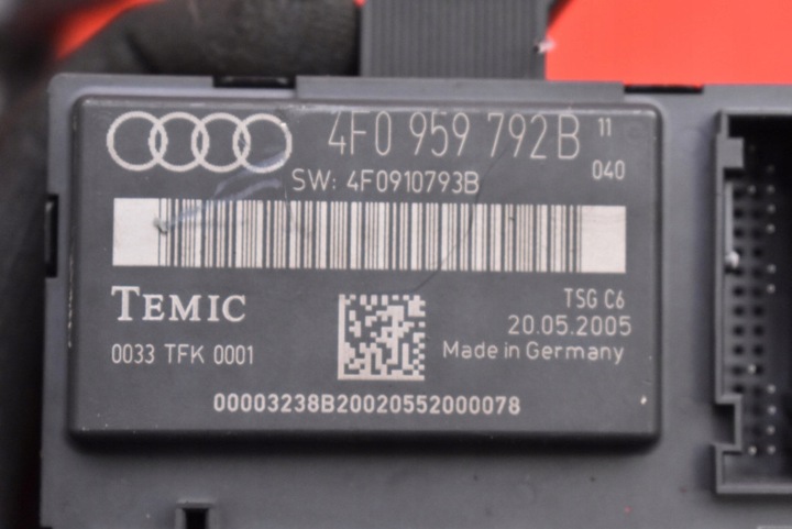 фото №7, Блок управления модуль дверь правые перед 4f0959792b audi a6 c6 универсал 04-08