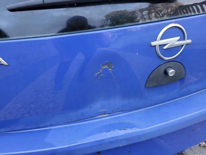 фото №10, Opel corsa c 00-06r. рестайлінг зад kpl кришка бампер лампи балка ковзани z21g