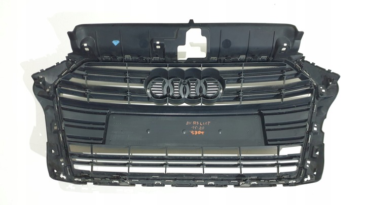 фото №9, Решётка решётка радиатора audi a3 рестайлинг 8v3853651 aa