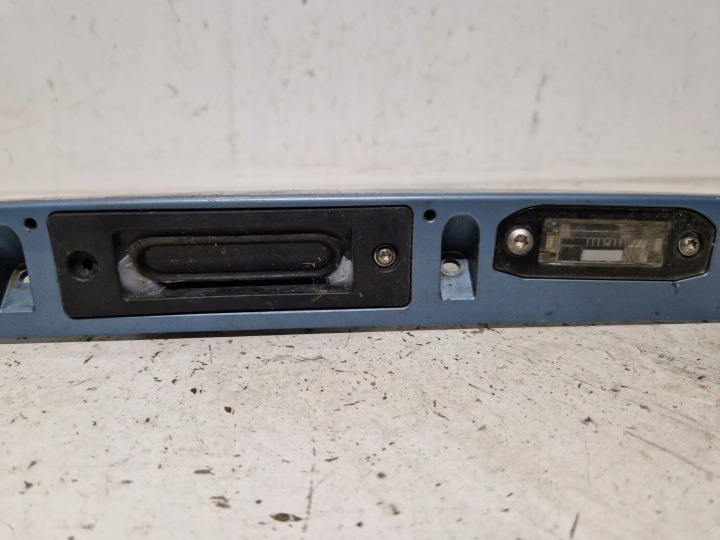 фото №5, Накладка крышки зад задняя красная 08663726 volvo s40 v40 2 ii sedan 04-07