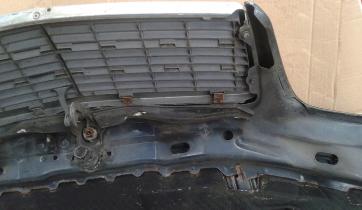 фото №13, Капот / кришка двигуна + решітка радіатора / решітка mercedes w202 c-klasa 93-01