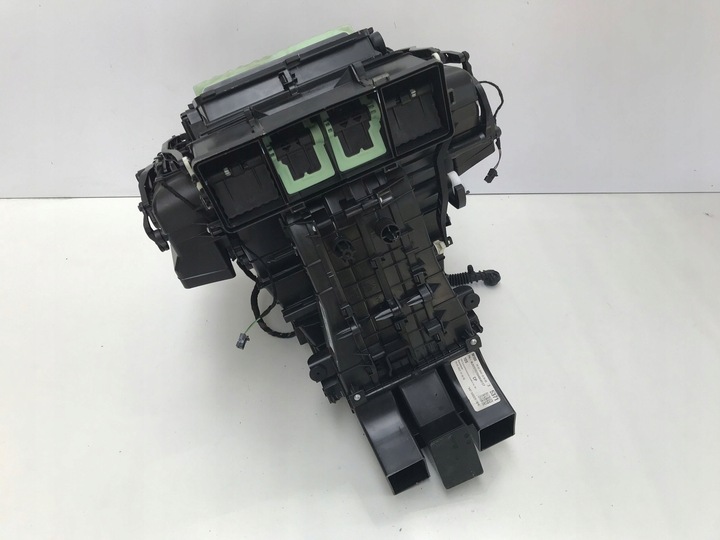 фото №8, Cupra born vw id.3 2022 обігрівач англієць