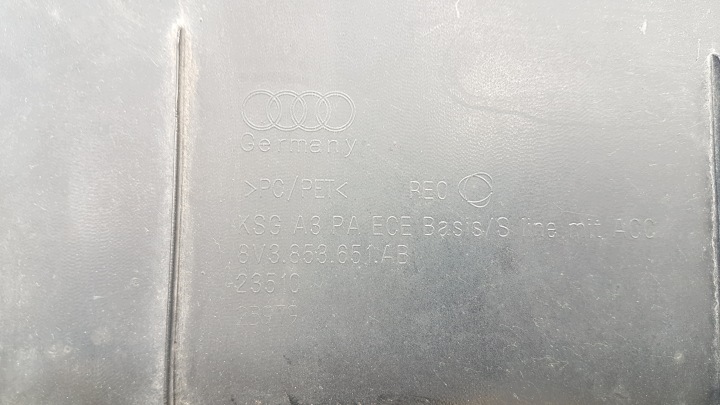 фото №13, Решітка радіатора решітка перед audi a3 s3 8v s-line 8v3853651ab рестайлінг