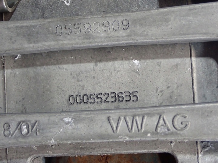 фото №7, Vw golf v 03-09 1,4 колонка кермо хрестовина 1k1419502ab