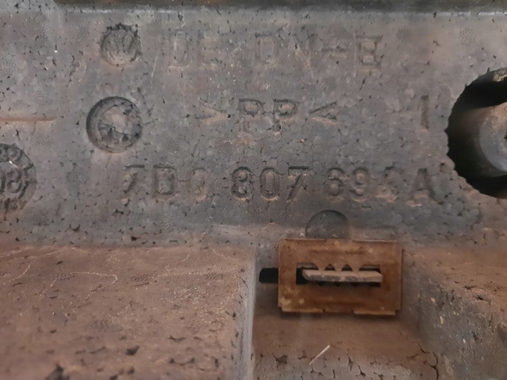 фото №10, Volkswagen transporter t4 90-03 бампер перед переднє 7d0807694