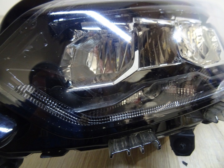 фото №9, Лампа перед передняя левая peugeot 208 ii 9833036380 llu