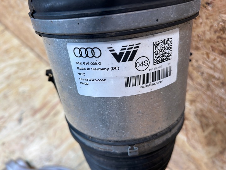 фото №7, Підвішування амортизатор важіль поворотна опора праві перед audi e-tron 55 4ke 18-