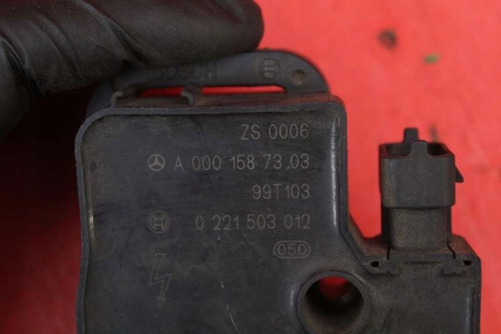 фото №5, Катушка зажигания 0221503012 a0001587303 mercedes e-klasa w210 2.4 v6 170 km