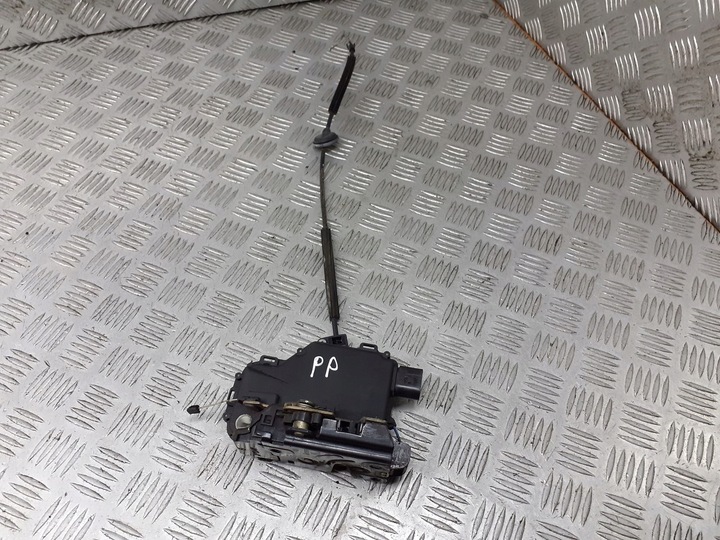 фото №1, Замок двері праві перед vw passat b5 8pin